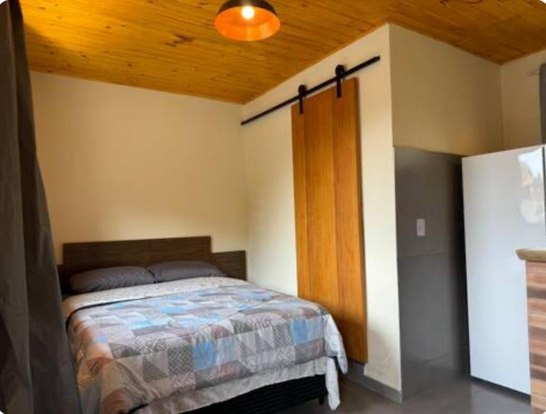 Alpininha Kitnet Apartamento Bocaina de Minas Exterior foto